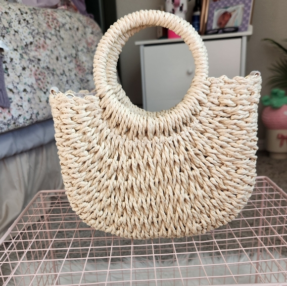 Strawberry Embellished Straw Tote Bag - Picture 2 of 4